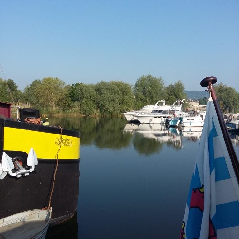 A PONT-A-MOUSSON