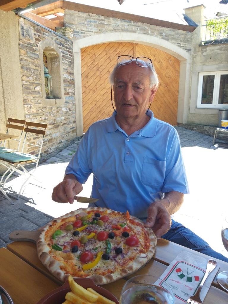 Manfred et sa pizza