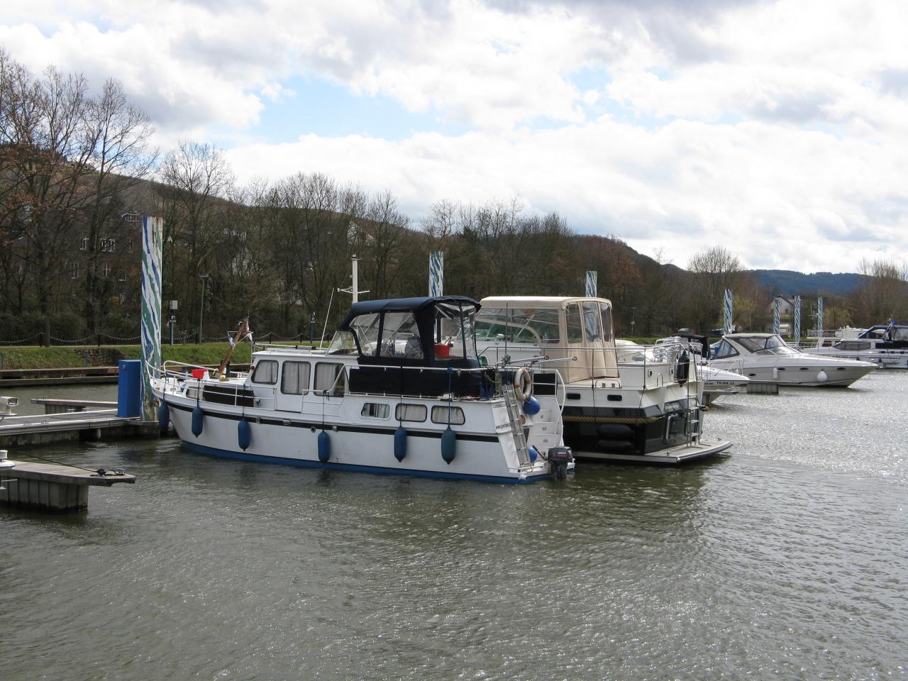 GEORIANE & ILE FLOTTANTE