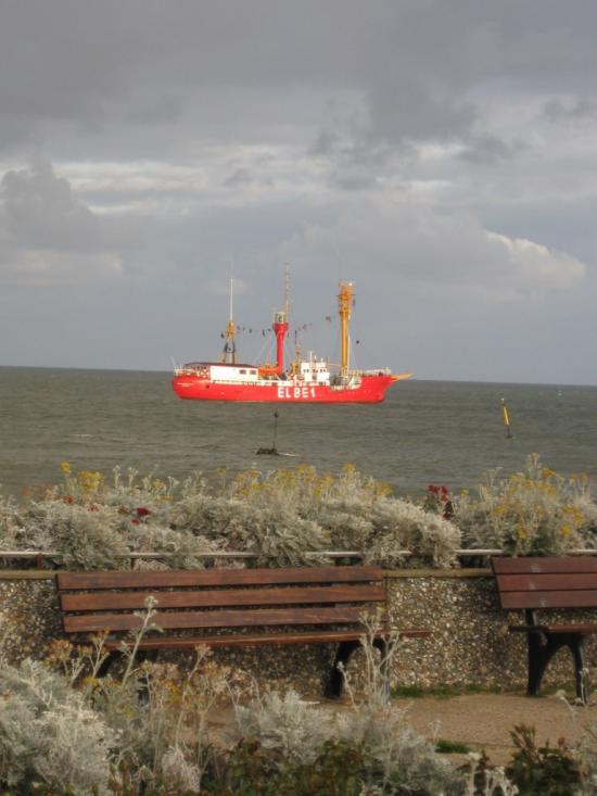 AUTRE VUE SUR LE ELBE 1