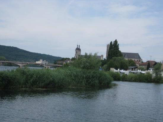 DANS LE PORT DE PONT-A-MOUSSON