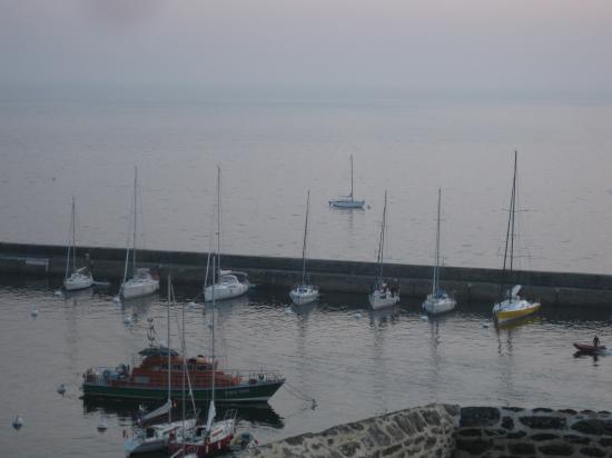 Crépuscule sur le Port