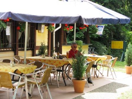 LA TERRASSE DU CLUBHOUSE