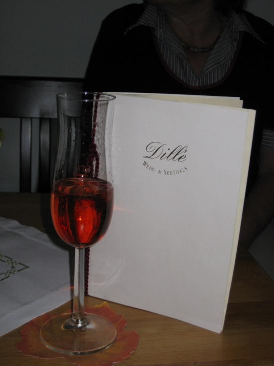 SEKT- MRS DILLE