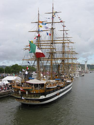 L'AMERIGO VESPUCCI VU DU PONT