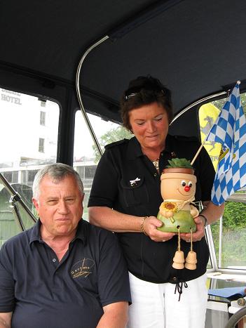 Georg, Viviane, Kitchy