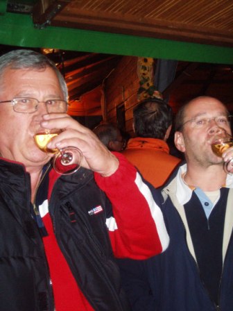 A VOTRE SANTé MESSIEURS