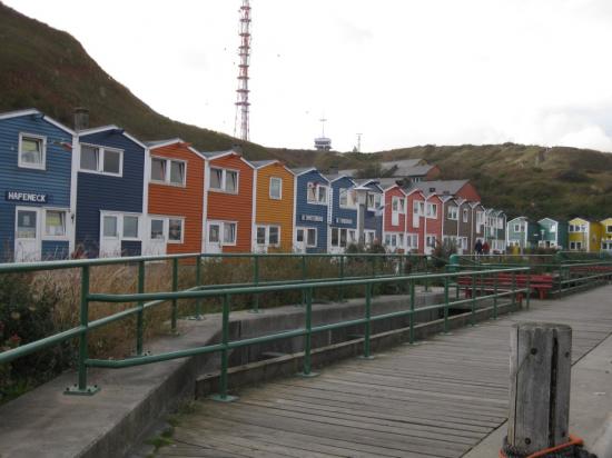 RUE DES PETITES BOUTIQUES À HELGOLAND