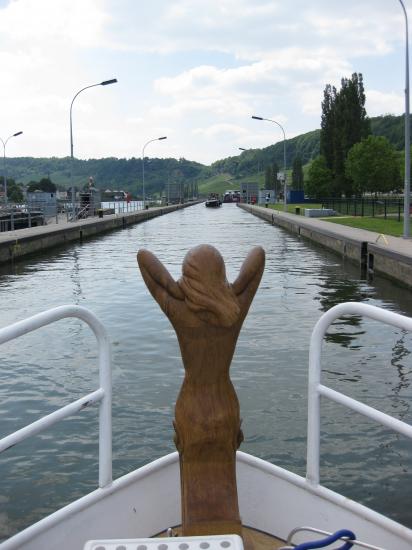 EN AVANT TOUTE...