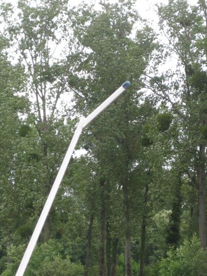 Antenne cassé sous le pont de Frouard