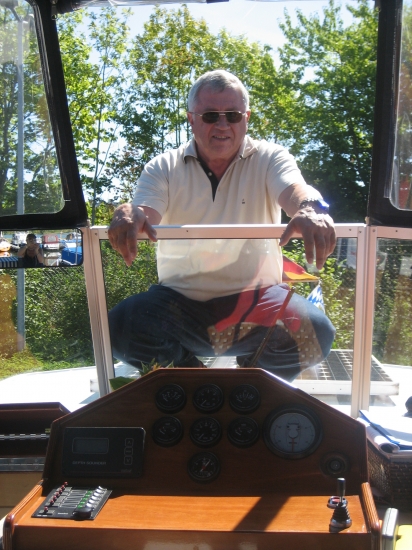 GEORG SUR SON BATEAU