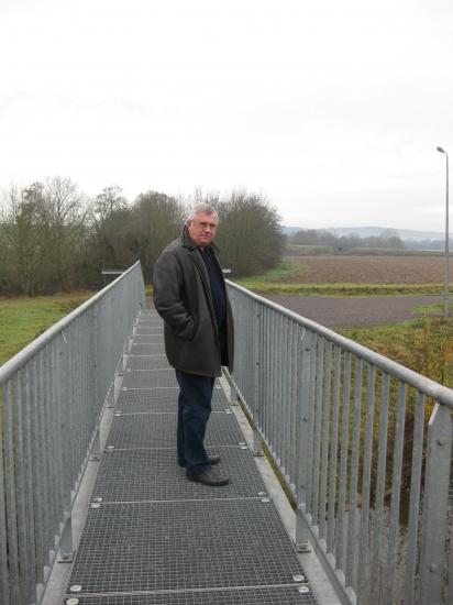 GEORG SUR LA PASSERELLE DE CORRE