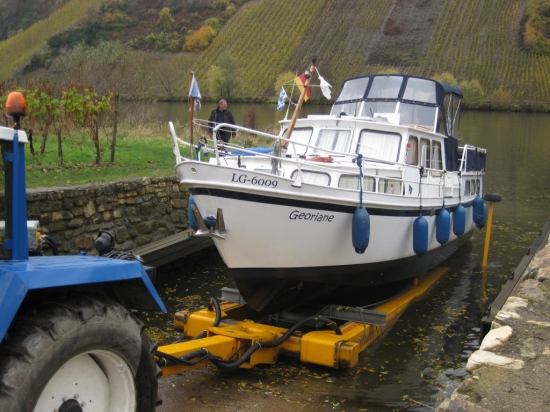 PLUS HORS DE L'EAU