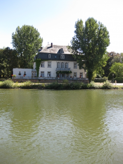 VILLA KELLER