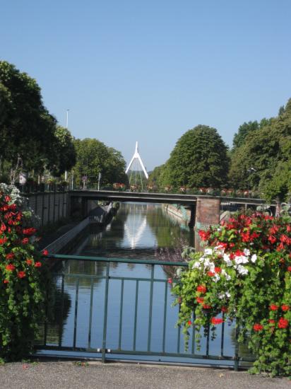 MULHOUSE ET LE CANAL DU RHONE AU RHIN