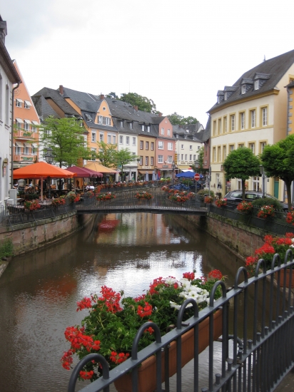 LA PETITE VENISE