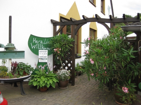 ENTRÉE DU RESTAURANT