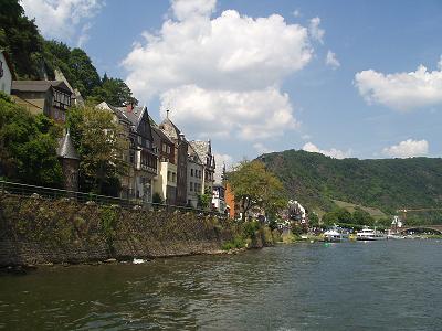 autre village sur le Rhin