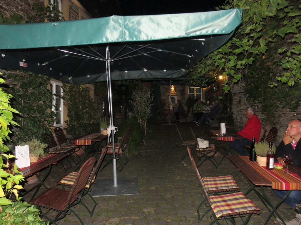 chez Constantin