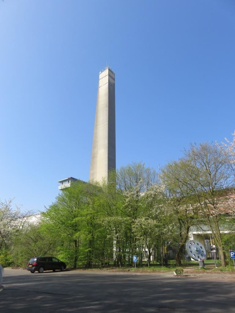 LA TOUR DU PLAN INCLINE