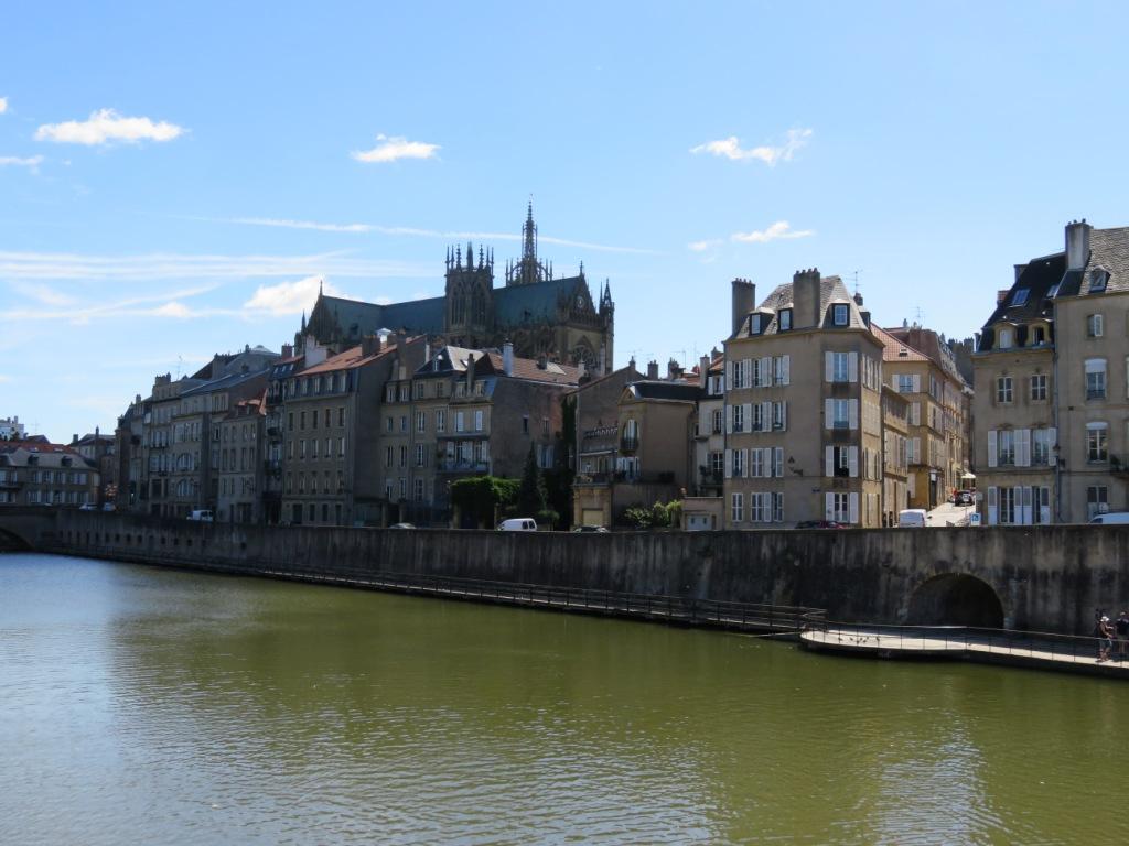 le long de la Moselle à Metz