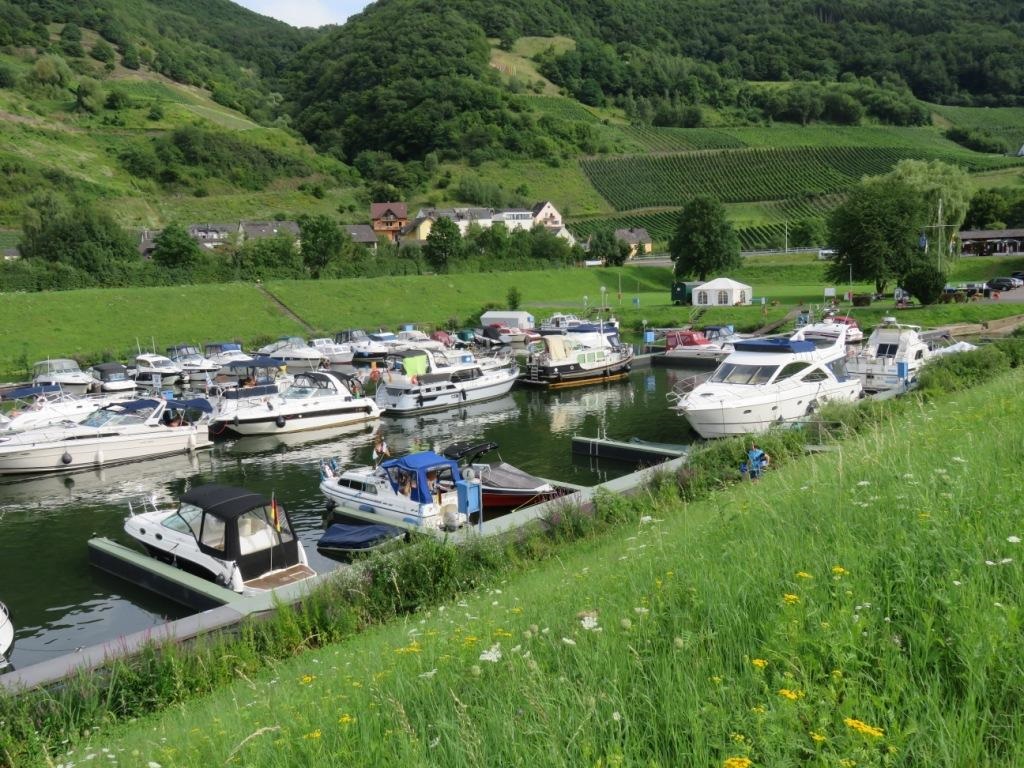 PORT  DE SENHEIM