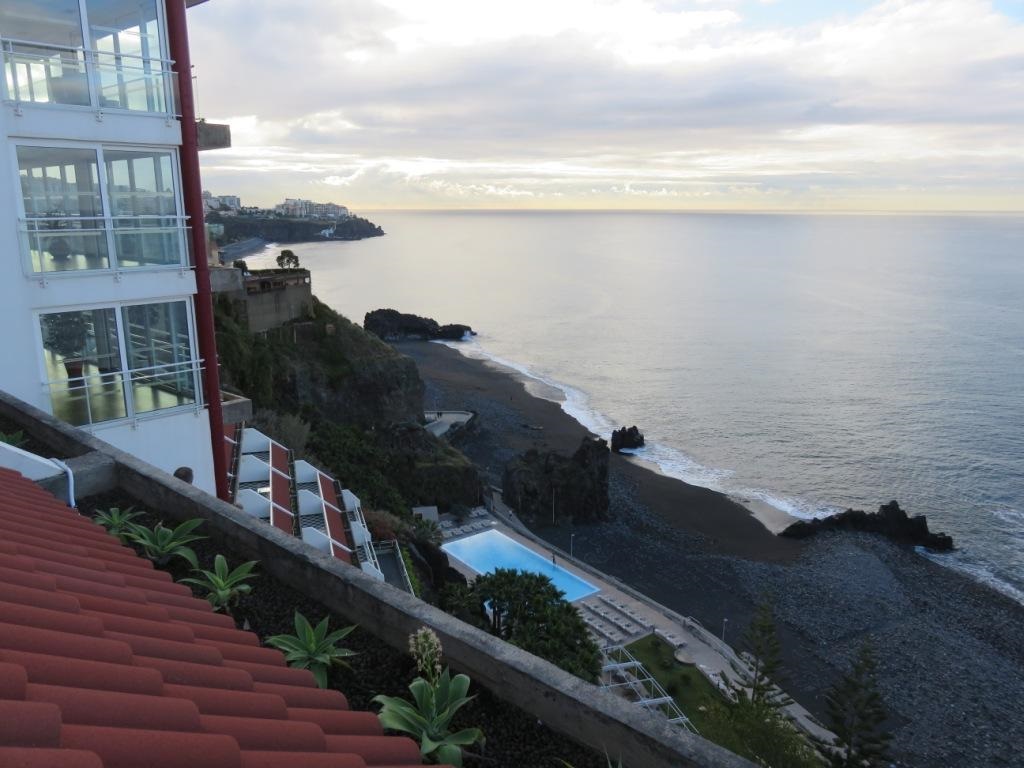 vue de notre hôtel sur la mer