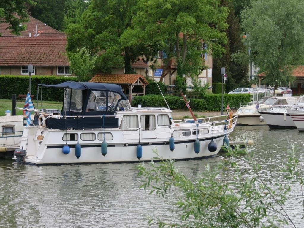 AU PORT DES REGATES A METZ