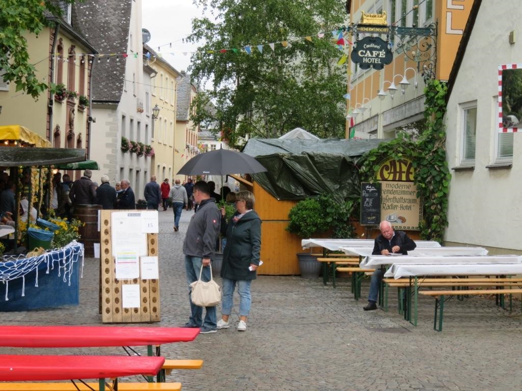 RUE DE NEUMAGEN-DHRON
