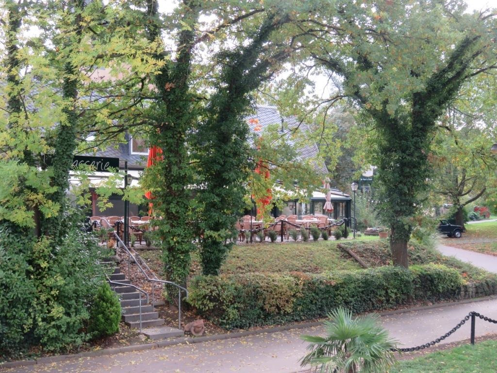 VUE SUR LE RESTAURANT CAPTAIN COOK