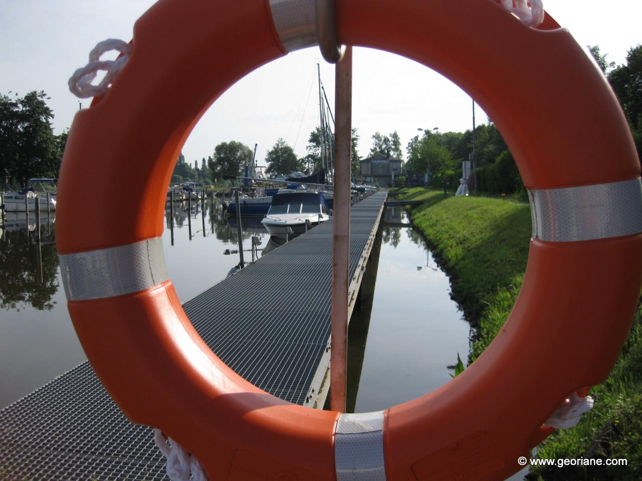 PONTON A KONZ
