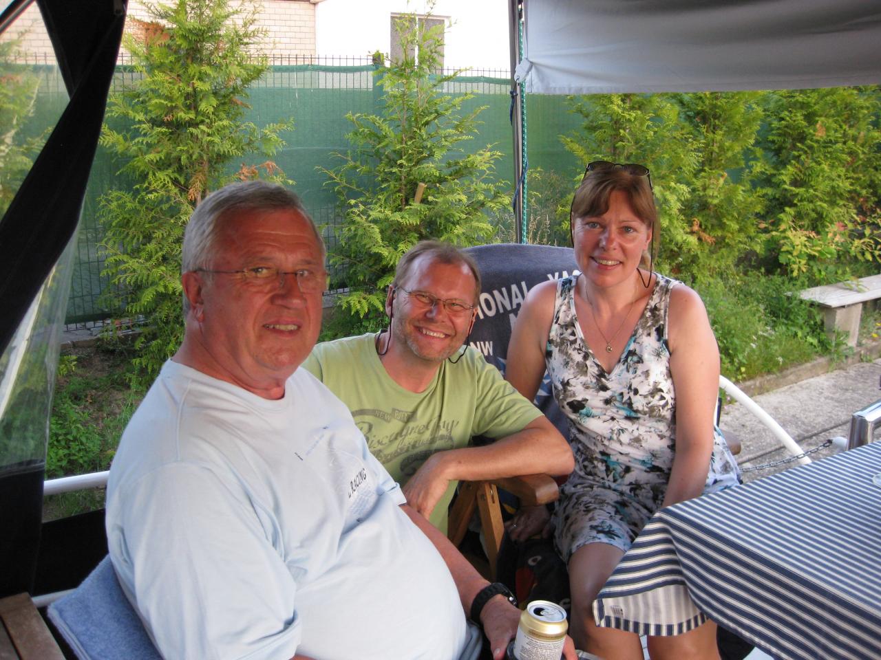 Georg, Waldemar et Connie