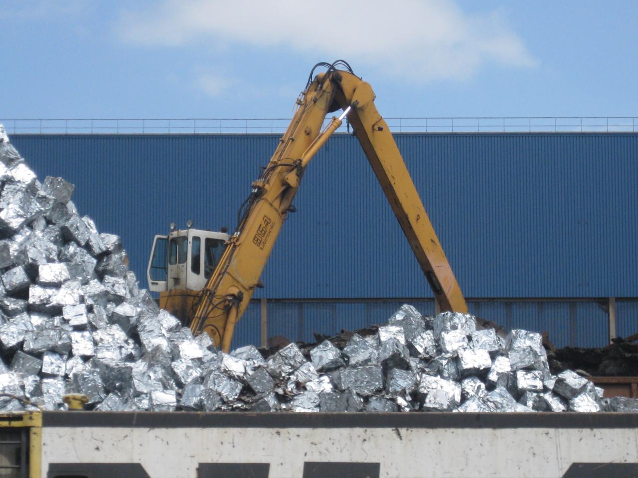USINE D'ACIER.
