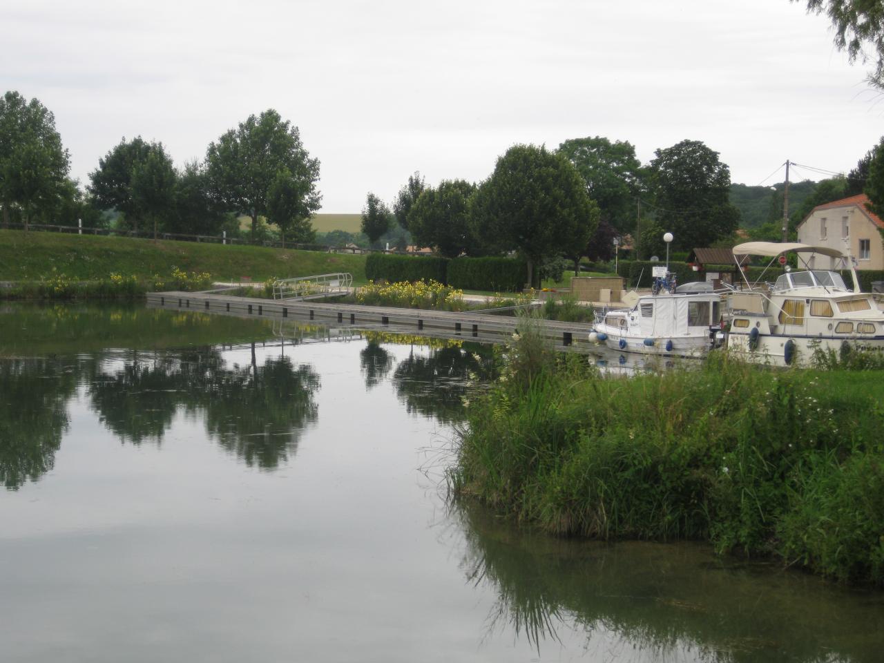 APPROCHE DE LA HALTE DE LACROIX
