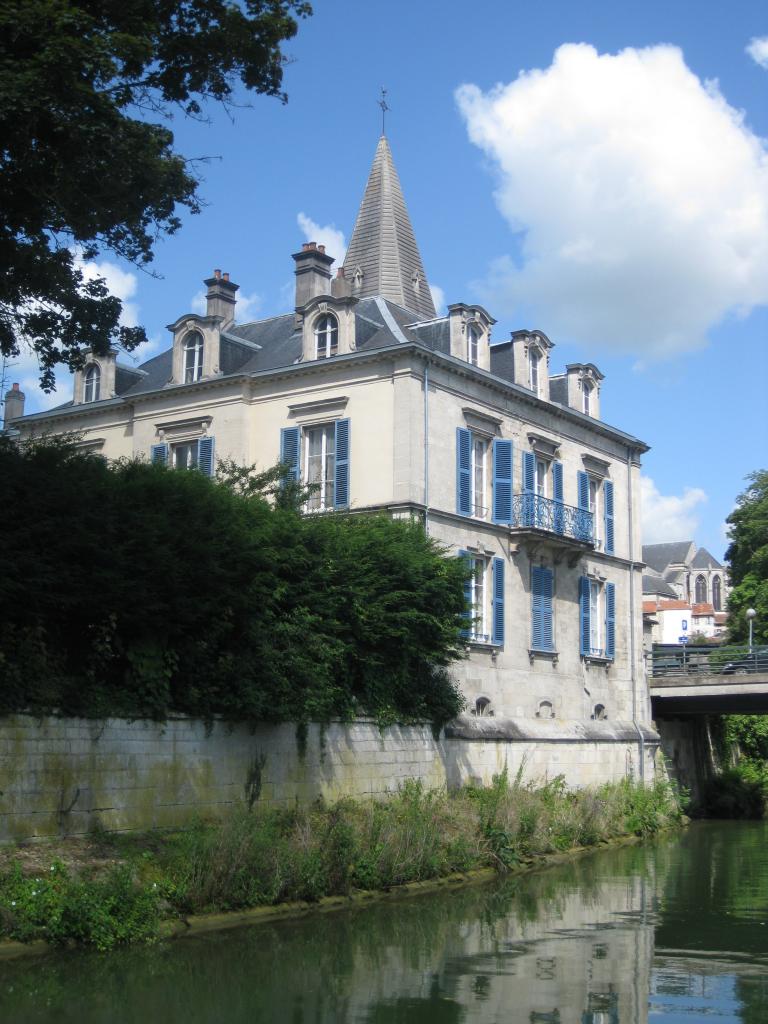 ENTRÉE DANS VERDUN