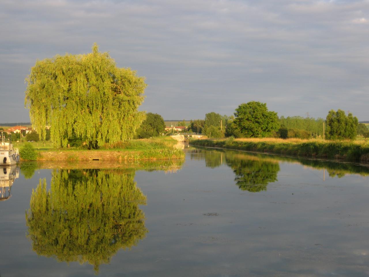 COUCHER DE SOLEIL À LACROIX