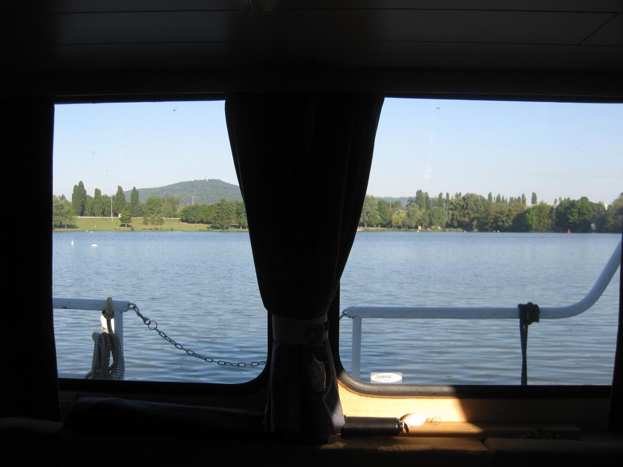 MA VUE SUR LE LAC AU PORT DES RÉGATES