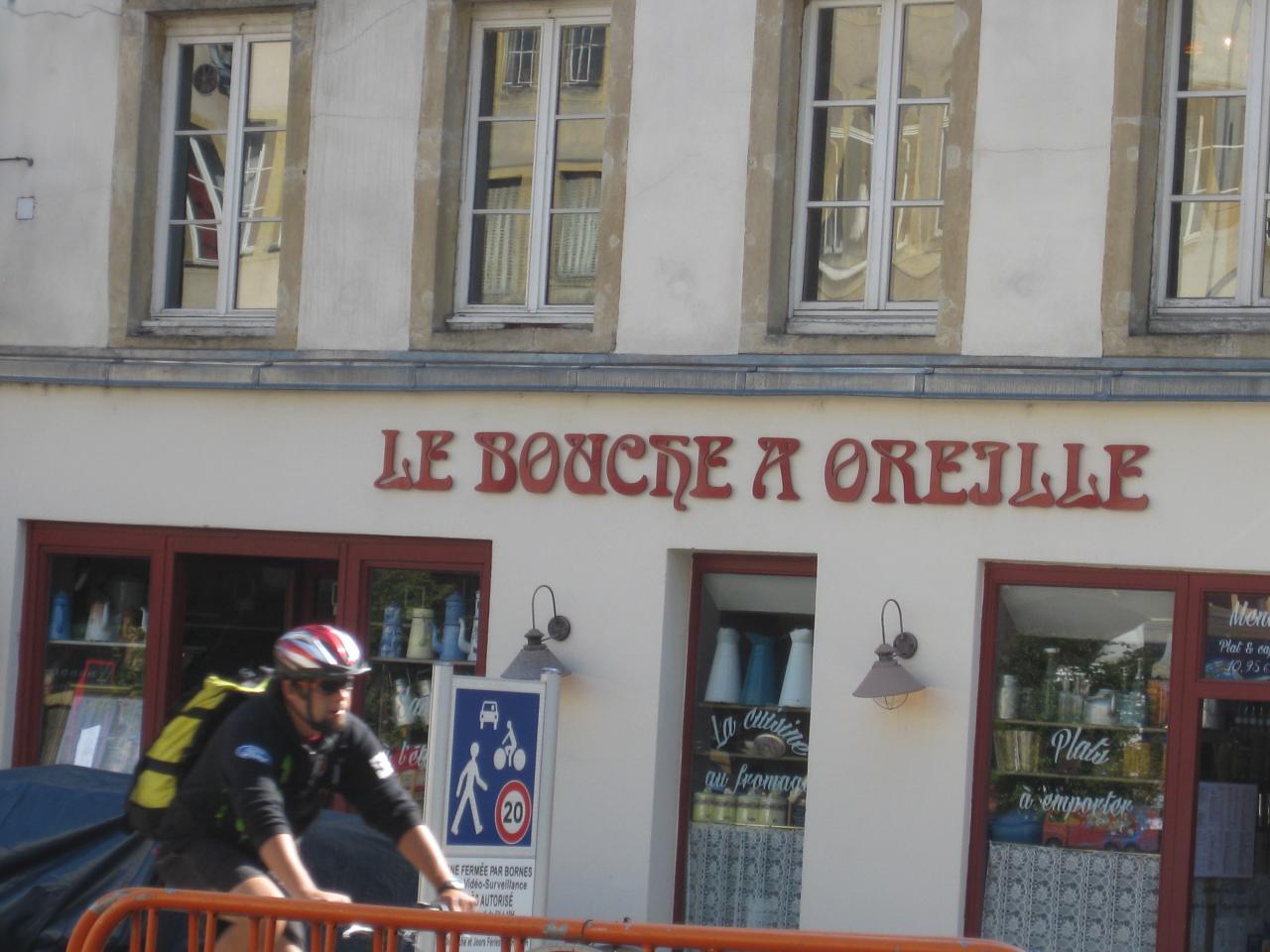 RESTAURANT LE BOUCHE A OREILLE A METZ