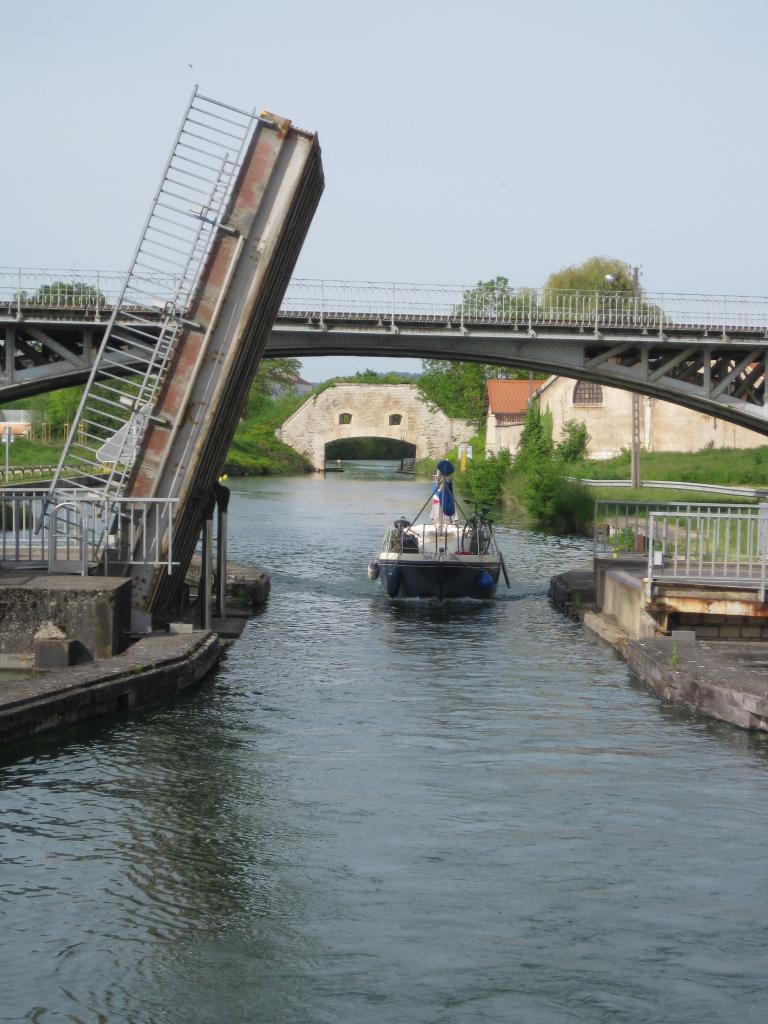 sortie de Toul- Pont levant
