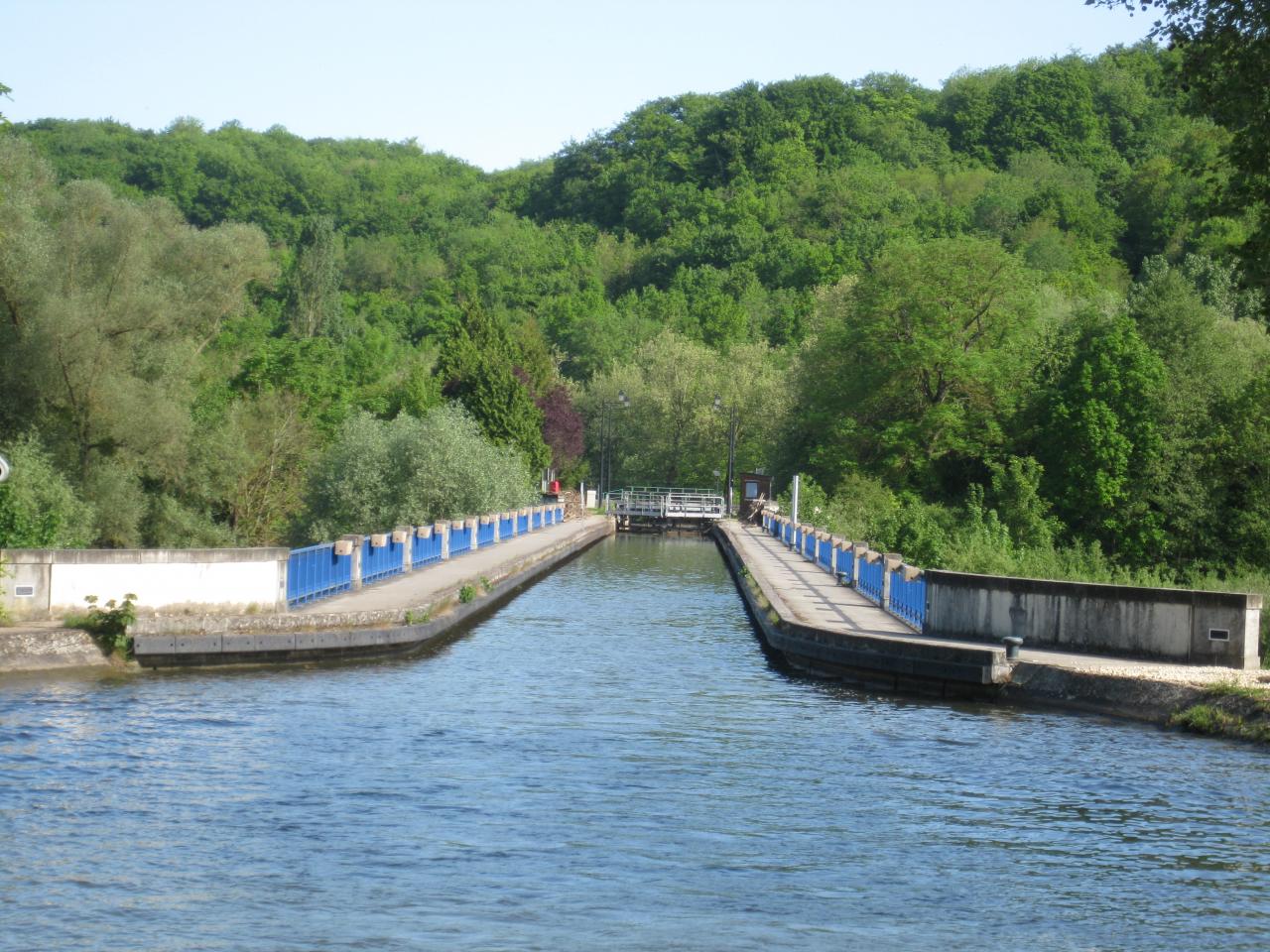 entrée pont canal