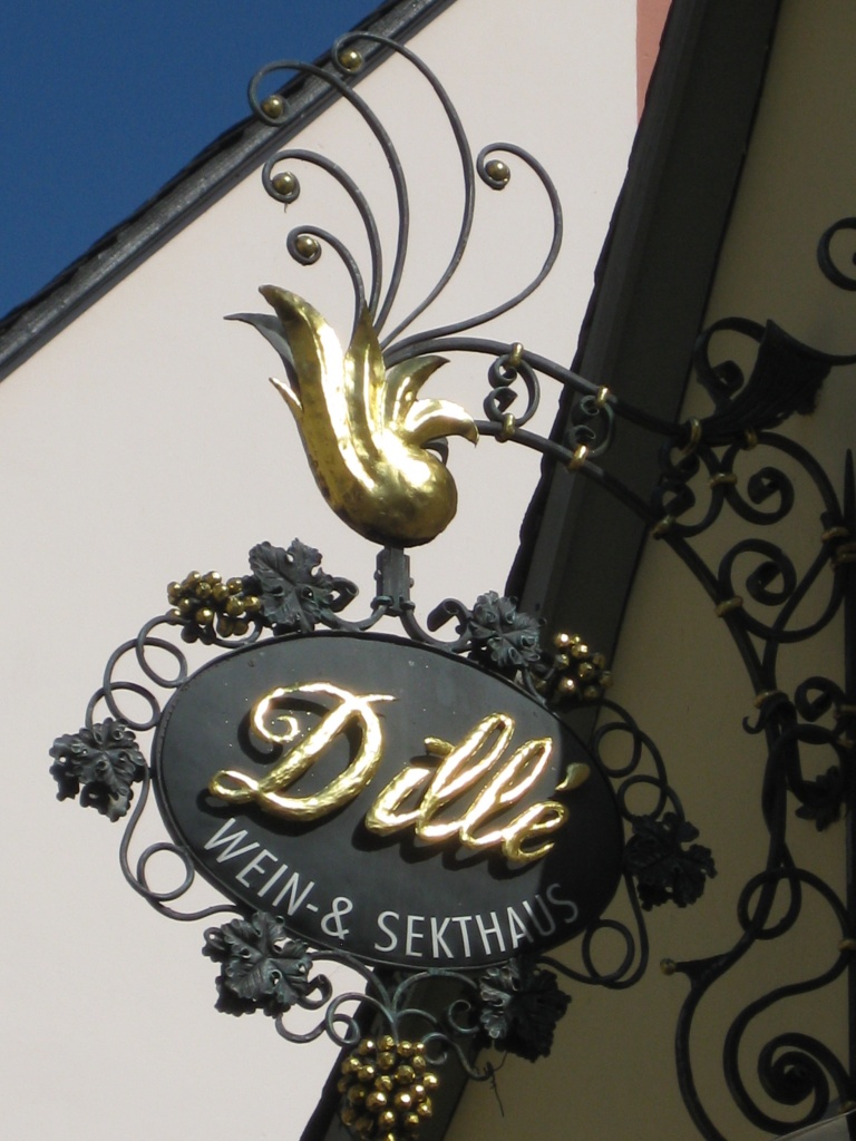 WEIN & SEKT DILLÉ. N.-DHRON